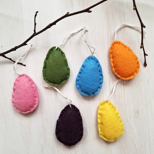 Színes filctojások- húsvéti díszek, függő díszek, dekoráció,, Otthon & Életmód, Dekoráció, Fali és függő dekoráció, Függődísz, Varrás, MESKA