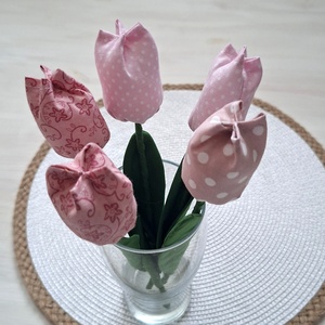Rózsaszín tulipán csokor 5-db, nőnapra, asztaldekoráció - Meska.hu