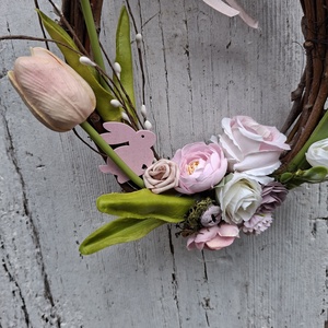 Tavaszi virágok venyige tojáskoszorún- húsvéti ajtódísz, kopogtató, tavaszi dekoráció - ünnepi díszek, dekorációk - húsvéti díszek és dekorációk - húsvéti ajtódísz, kopogtató - Meska.hu