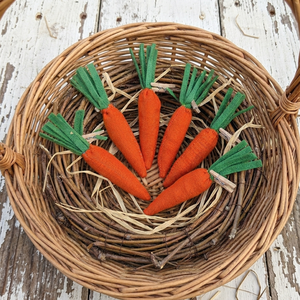 A nyuszik kedvence, Dekor kis répák- húsvéti függődíszek, tavaszi dekoráció, Otthon & Életmód, Dekoráció, Fali és függő dekoráció, Függődísz, Varrás, MESKA