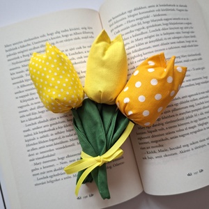 Mini sárga textil tulipánok 3 db- lakásdekoráció, húsvéti dísz ajándékba, asztaldísz Azonnal vihető! - Meska.hu