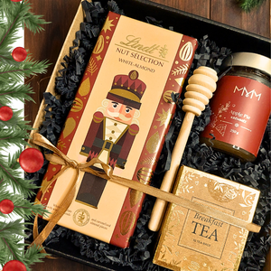 Diótörő - mézzel és teával - Meska.hu