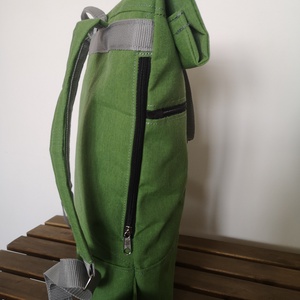 Zöld vízálló rolltop hátizsák - táska & tok - hátizsák - hátizsák - Meska.hu
