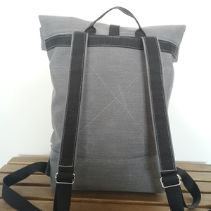 Púderrózsaszín-szürke vízálló rolltop hátizsák - táska & tok - hátizsák - roll top hátizsák - Meska.hu