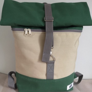 Zöld-beige vízálló rolltop hátizsák - táska & tok - hátizsák - roll top hátizsák - Meska.hu