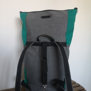 Zöld-szürke vízálló rolltop hátizsák - táska & tok - hátizsák - roll top hátizsák - Meska.hu