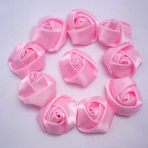 textil virág, szatén virág, textil rózsa, szatén rózsa, dekorációs kellék, felvarrható alapanyag - kellékek & szerszámok - vegyes alapanyag - Meska.hu