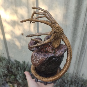Alien Facehugger és tojás - otthon & életmód - dekoráció - Meska.hu
