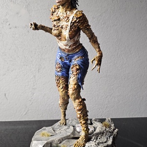 The Last of Us Clicker szobor, resin, kézzel festve - otthon & életmód - dekoráció - asztal és polc dekoráció - könyvszobor - Meska.hu
