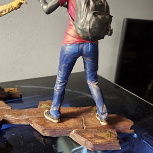 The Last of Us Ellie és a Clicker szobor - otthon & életmód - dekoráció - asztal és polc dekoráció - könyvszobor - Meska.hu