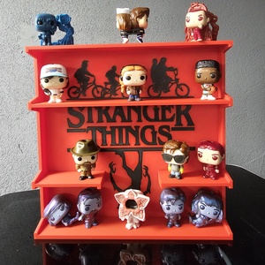 Stranger Things Kinder Joy tartó, Otthon & Életmód, Dekoráció, Dísztárgy, Mindenmás, MESKA
