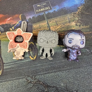 Kinder Joy Stranger Things Vecna, tömör műgyanta 3d nyomtatott, festetlen - kellékek & szerszámok - dekorációs kellékek - figurák - Meska.hu