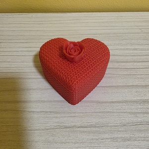 Szív alakú ajándékdoboz rózsa díszítéssel- 3D nyomtatott - otthon & életmód - tárolás & rendszerezés - doboz - Meska.hu