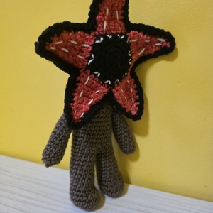 Demogorgon Amigurumi - Stranger Things  - játék & sport - plüssállat & játékfigura - más figura - Meska.hu