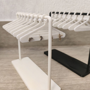 Mini vállfás fülbevaló tartó állvány- 3D Nyomtatott - Meska.hu