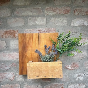 Új Handmade/Kézműves raklap fa Házszámtábla kis virágtartóval - otthon & életmód - ház & kert - házszám - Meska.hu