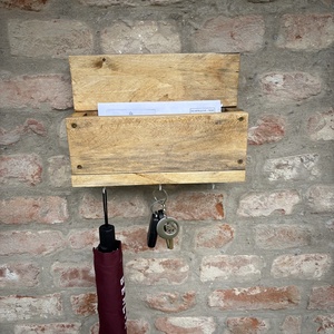 Új Handmade/Kézműves raklap fa előszobai levéltartó kis kulcs akasztókkal, Otthon & Életmód, Bútor, Polc, Famegmunkálás, MESKA