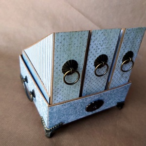 Antik hatású, kartonból készült asztali tartó -  - Meska.hu