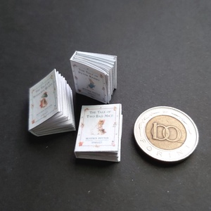 Miniatűr mesekönyv - játék & sport - baba & babaház - babaruha, babakellék - Meska.hu