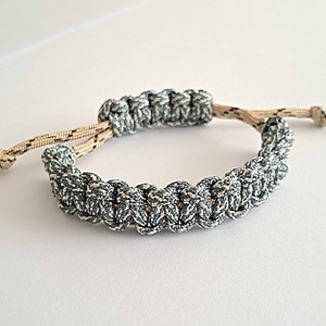Szürke paracord karkötő - ékszer - karkötő - fonott karkötő - Meska.hu
