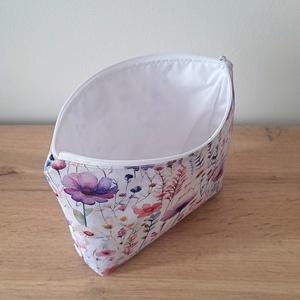 Nagyméretű virágos neszesszer - táska & tok - neszesszer - Meska.hu