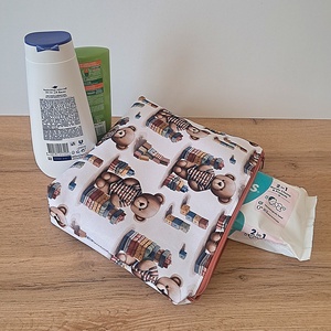 Nagyméretű mackós vízálló neszesszer - táska & tok - neszesszer - Meska.hu