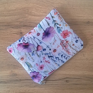 Közepes méretű női neszesszer - táska & tok - neszesszer - Meska.hu