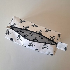 Közepes méretű férfi neszesszer - táska & tok - neszesszer - Meska.hu