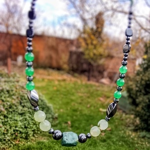  Hematit, zöld achát ásvány nyaklánc, nyakék  - ékszer - nyaklánc - gyöngyös nyaklánc - Meska.hu