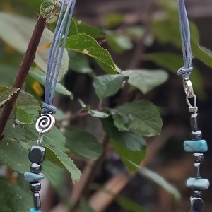 Apatit hematit hegyi kristály ásvány nyaklánc, nyakék  - ékszer - nyaklánc - gyöngyös nyaklánc - Meska.hu