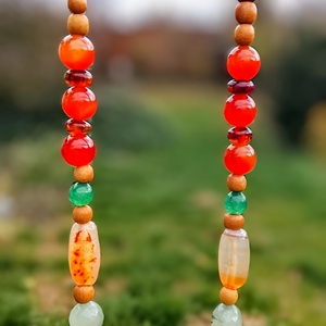 Karneol, achát, borostyán és fagyöngy nyaklánc - ékszer - nyaklánc - gyöngyös nyaklánc - Meska.hu