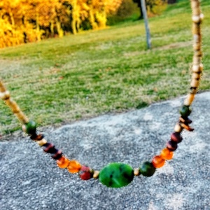 Fagyöngy és ásványköves nyaklánc  - ékszer - nyaklánc - gyöngyös nyaklánc - Meska.hu