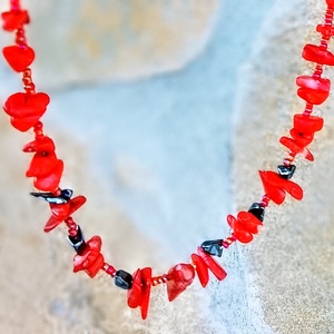 Korall és hematit barátságban :), Ékszer, Nyaklánc, Gyöngyös nyaklánc, Mindenmás, MESKA
