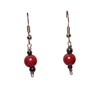 Fülbevaló szintetikus gyönggyel és hematit ásvánnyal, Ékszer, Fülbevaló, Lógó fülbevaló, Mindenmás, MESKA