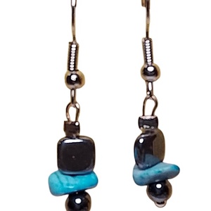 Fülbevaló festett kék kővel és hematit ásvánnyal, Ékszer, Fülbevaló, Lógó fülbevaló, Mindenmás, MESKA