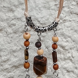 Nyaklánc ásványos medállal. - ékszer - nyaklánc - medál - Meska.hu