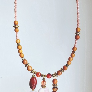 Fagyöngy, achát, jáspis, kvarc és üveggyöngyös nyaklánc  - ékszer - nyaklánc - gyöngyös nyaklánc - Meska.hu