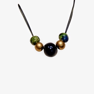 Egyedi nyaklánc kék és arany színekben  - ékszer - nyaklánc - gyöngyös nyaklánc - Meska.hu