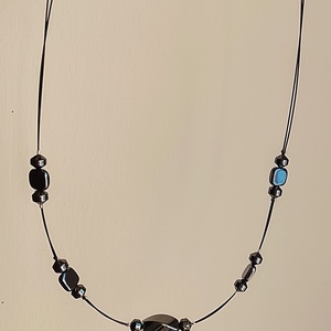 Hematit gyöngyös láncok acél zsinóron - ékszer - nyaklánc - gyöngyös nyaklánc - Meska.hu