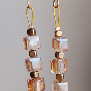 Fülbevaló üveggyönggyel - ékszer - fülbevaló - lógó fülbevaló - Meska.hu