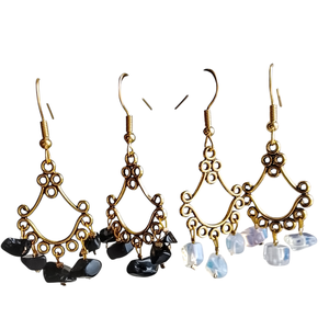 Fülbevaló arany alapon opálos vagy fekete , Ékszer, Fülbevaló, Lógó fülbevaló, Mindenmás, MESKA