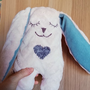 Varrott puha nyuszi textilfigura - játék & sport - plüssállat & játékfigura - hal - Meska.hu