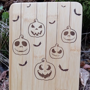 Halloween Bambusz Vágódeszka  Jack-o'-lantern - otthon & lakás - konyhafelszerelés, tálalás - sütés, főzés - vágódeszka - Meska.hu