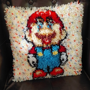 Super Mario mintás suba párnahuzat, Otthon & Életmód, Lakástextil, Párna & Párnahuzat, Díszpárnahuzat, Csomózás, MESKA
