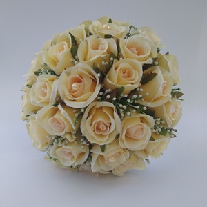 Menyasszonyi csokor  barack színű rózsából -  - Meska.hu