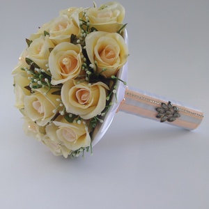 Menyasszonyi csokor  barack színű rózsából -  - Meska.hu