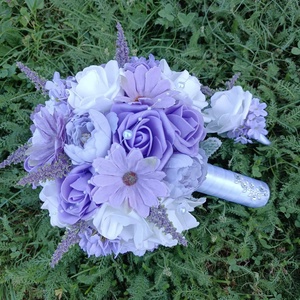 Menyasszonyi csokor, lila fehér  - esküvő - menyasszonyi- és dobócsokor - Meska.hu