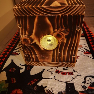 Fa halloween-i lámpás - otthon & életmód - dekoráció - halloween - halloweeni lámpás - Meska.hu