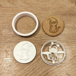 Karácsonyi cicás keksz, süti. sütemény kiszúró forma - otthon & életmód - konyhafelszerelés, tálalás - sütés, főzés - sütikiszúró - Meska.hu