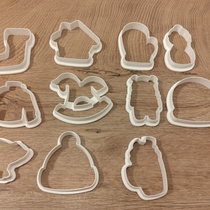 Vegyes karácsonyi keksz-, mézeskalács-, keksz kiszúró forma szettben - Meska.hu